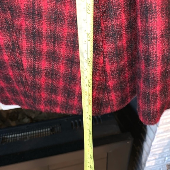 Eddie Bauer Red Black Wool Plaid Women’s Blazer Pockets Double Button Closure 6 - Picture 8 of 9